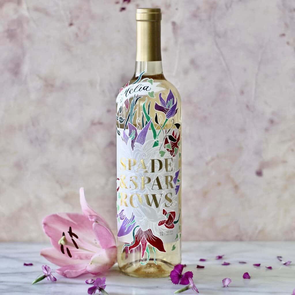 Decorate a Wine Bottle with Words and Paintings Mixed 1