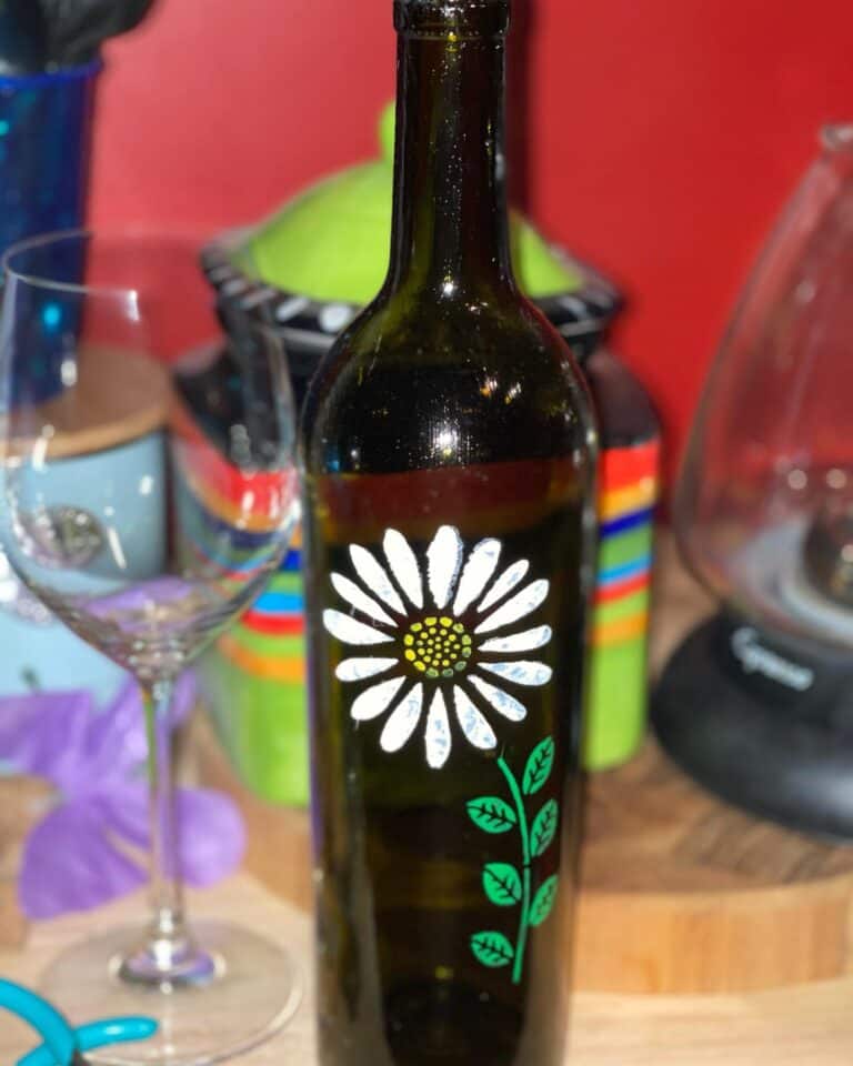 How to Paint Glass Bottle 30 Bottle Painting Ideas