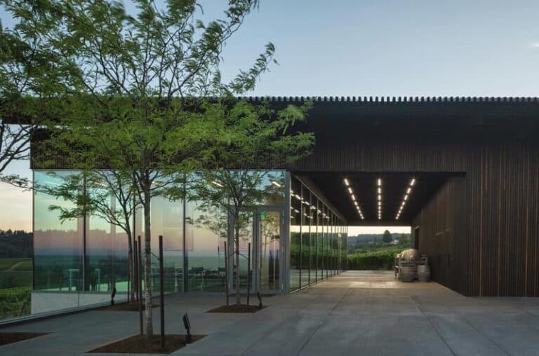 Dundee Oregon Wine Tasting 2023 Top 10 Wineries to Visit